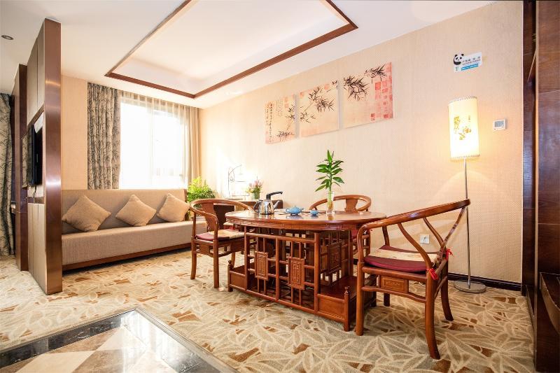 Chengdu Panda Prince Culture Hotel Экстерьер фото