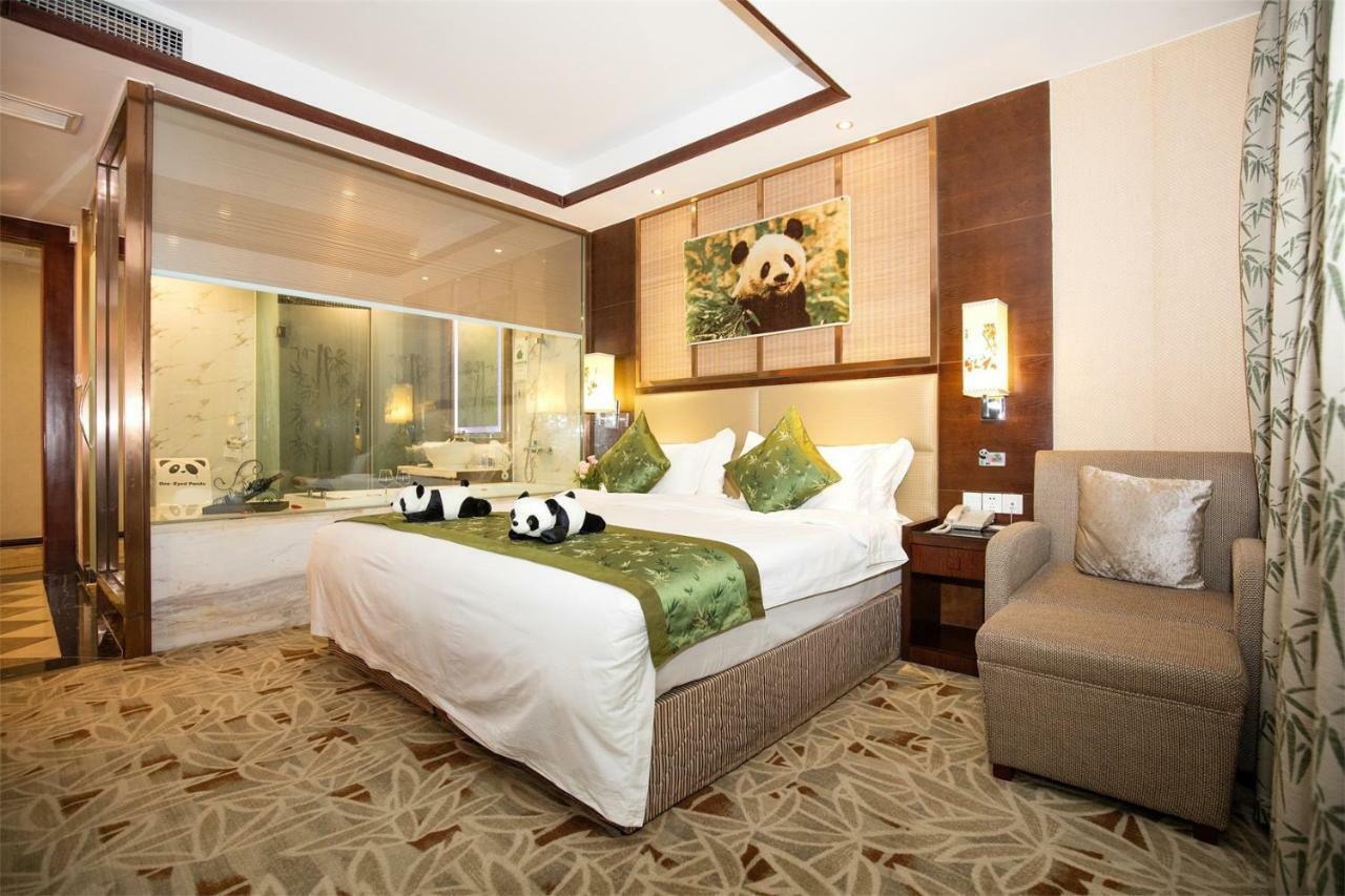 Chengdu Panda Prince Culture Hotel Экстерьер фото