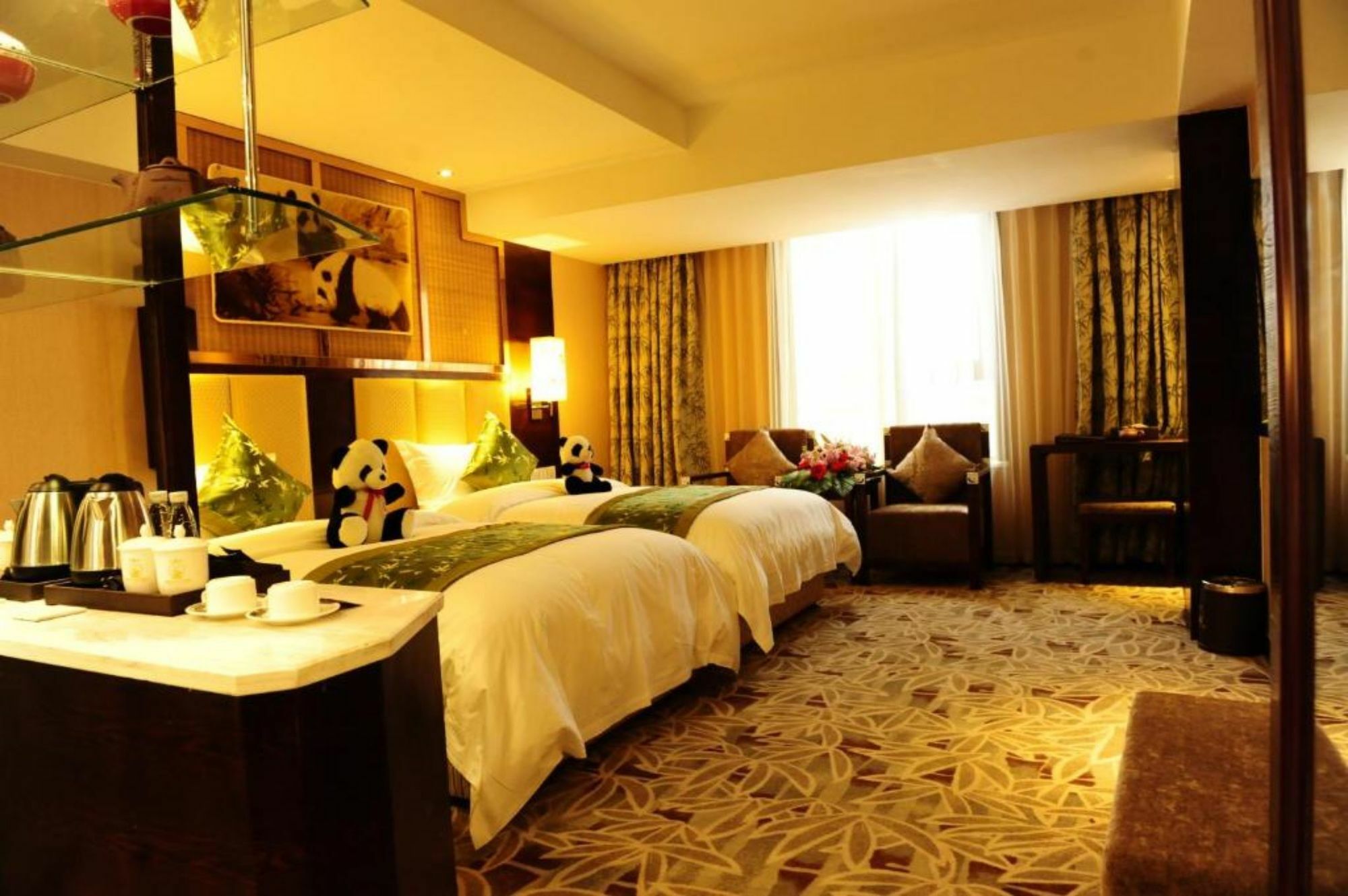 Chengdu Panda Prince Culture Hotel Экстерьер фото